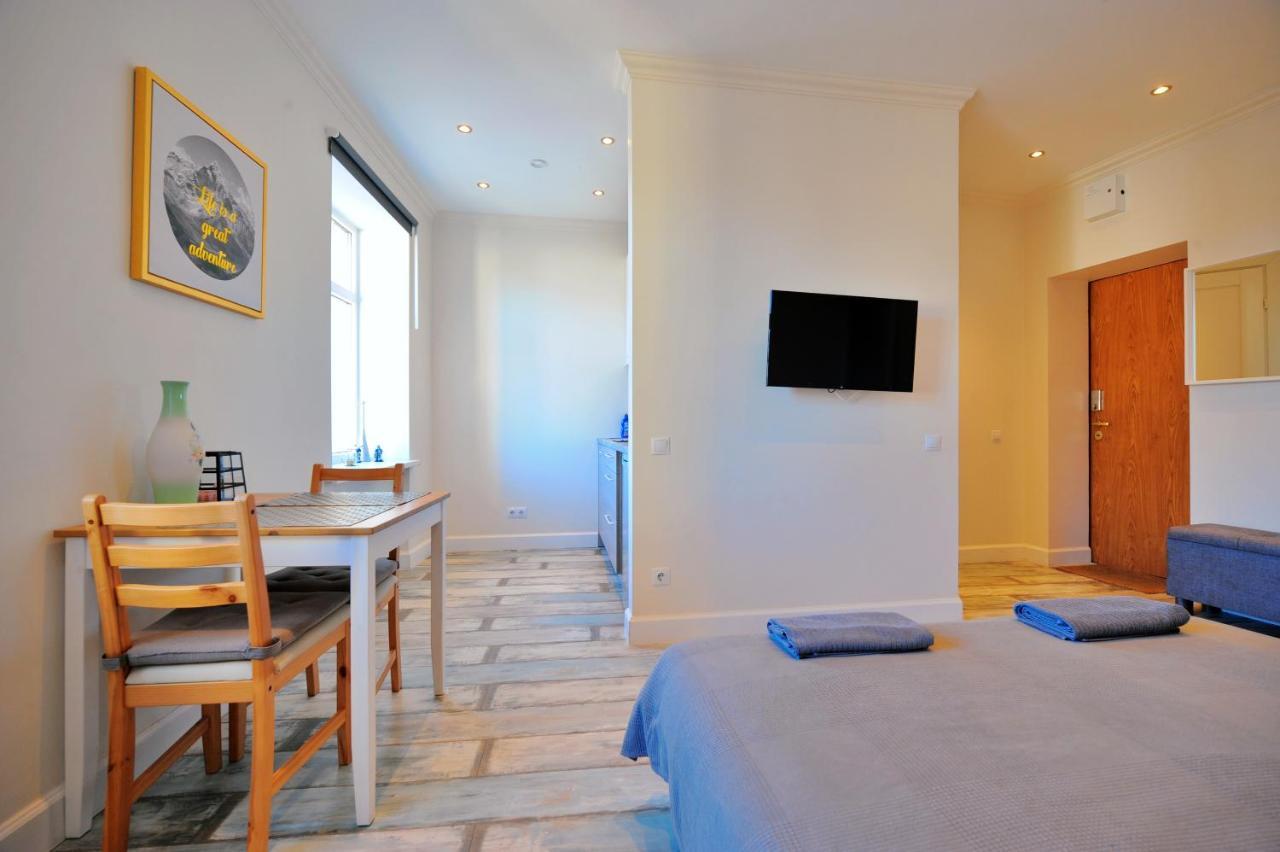 Gertrudes Residence Stay In Light-Filled Studio Apartment In Central Ρίγα Εξωτερικό φωτογραφία